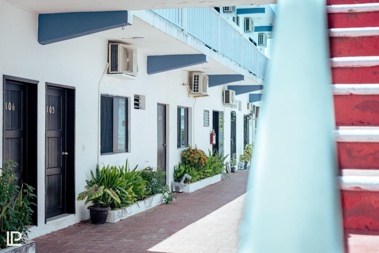 Hotel Quiam Playa del Carmen Exterior photo