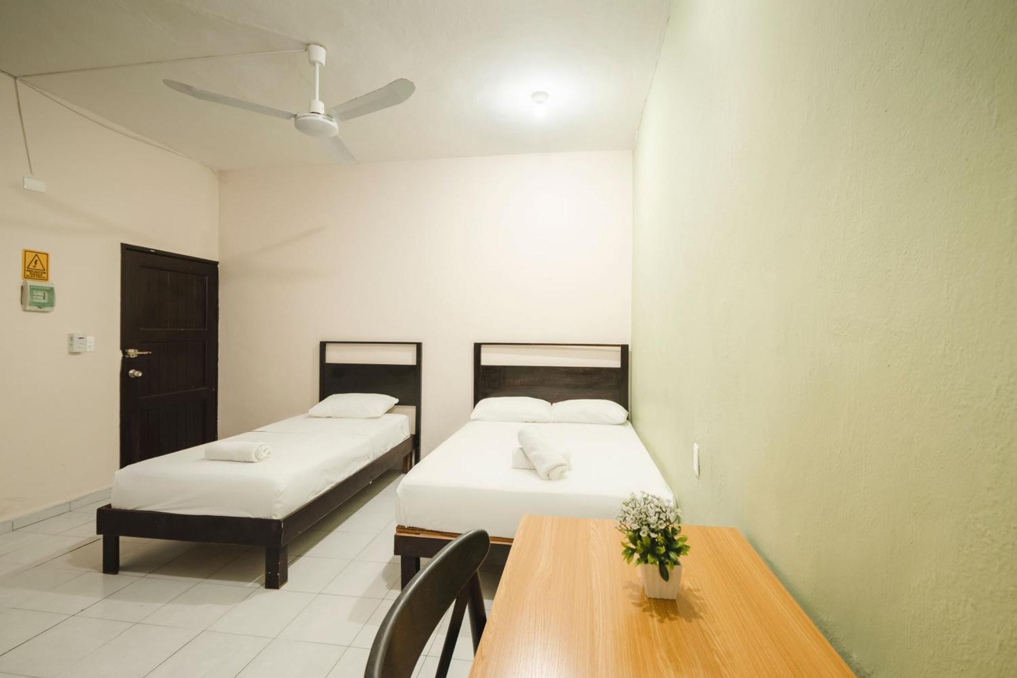 Hotel Quiam Playa del Carmen Exterior photo
