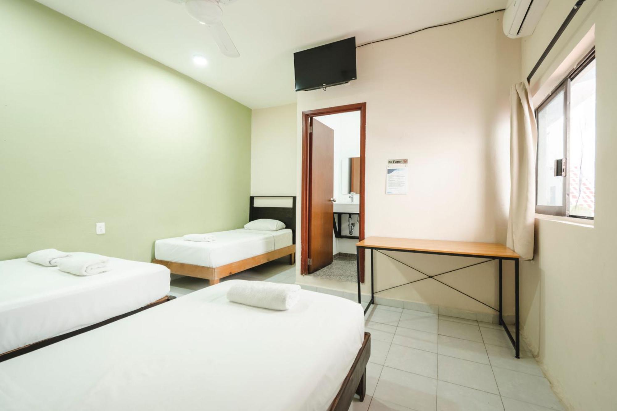 Hotel Quiam Playa del Carmen Exterior photo